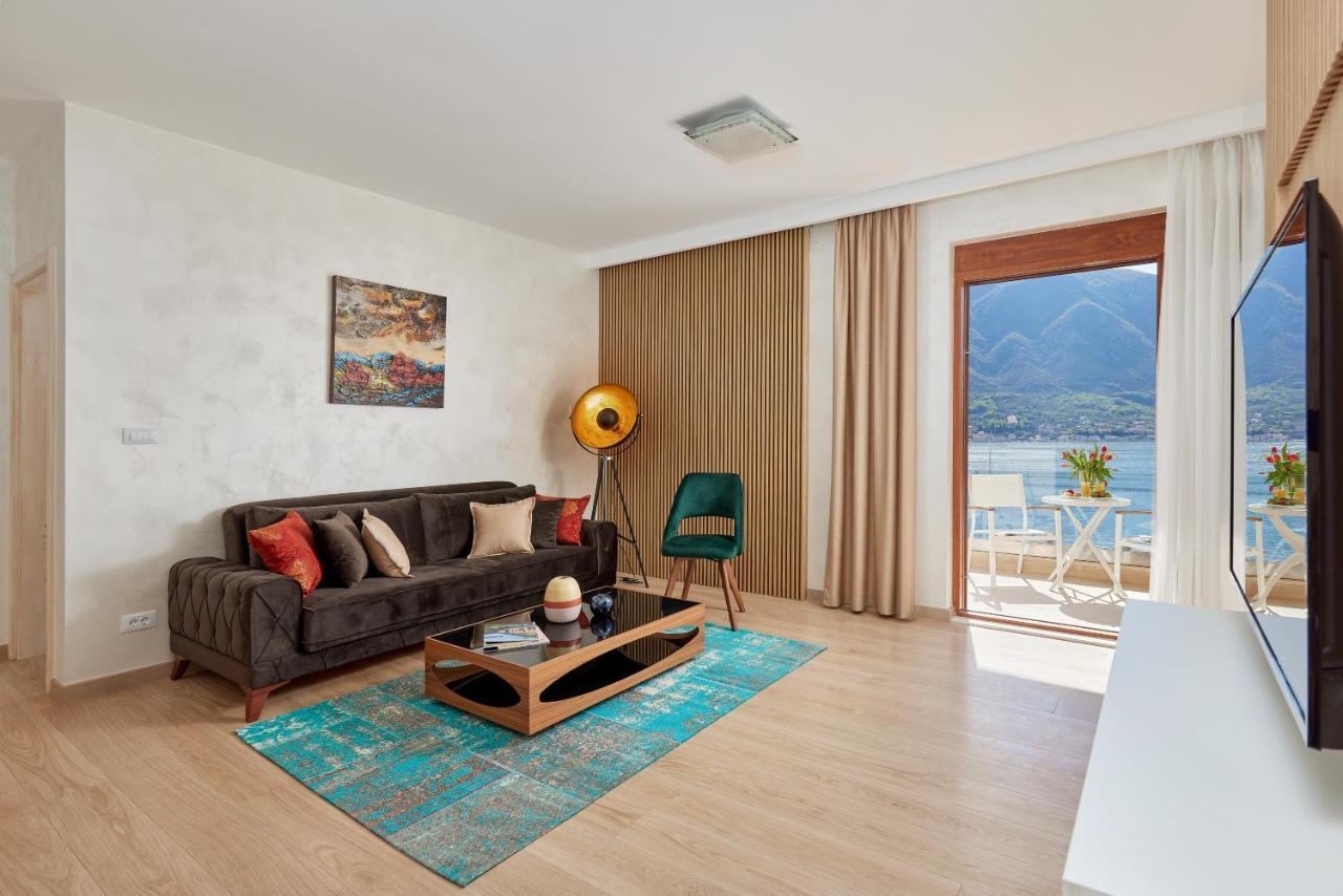 Apartment Noa With Sea View Котор Екстер'єр фото